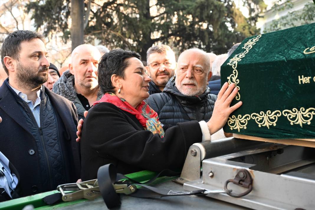 Kartalkaya yangını kurbanı Konyalı Özüm’e yürek yakan veda 6